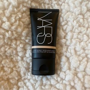 Nars Tinted Moisturizer